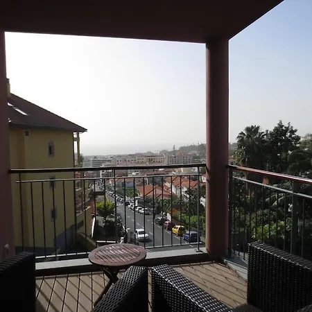 Living Funchal